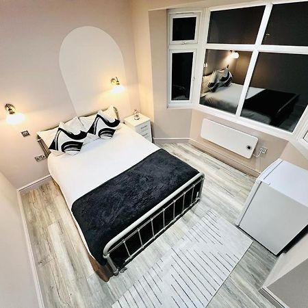 London Crescent House Top Location Ensuites Rooms Great Value Esterno foto