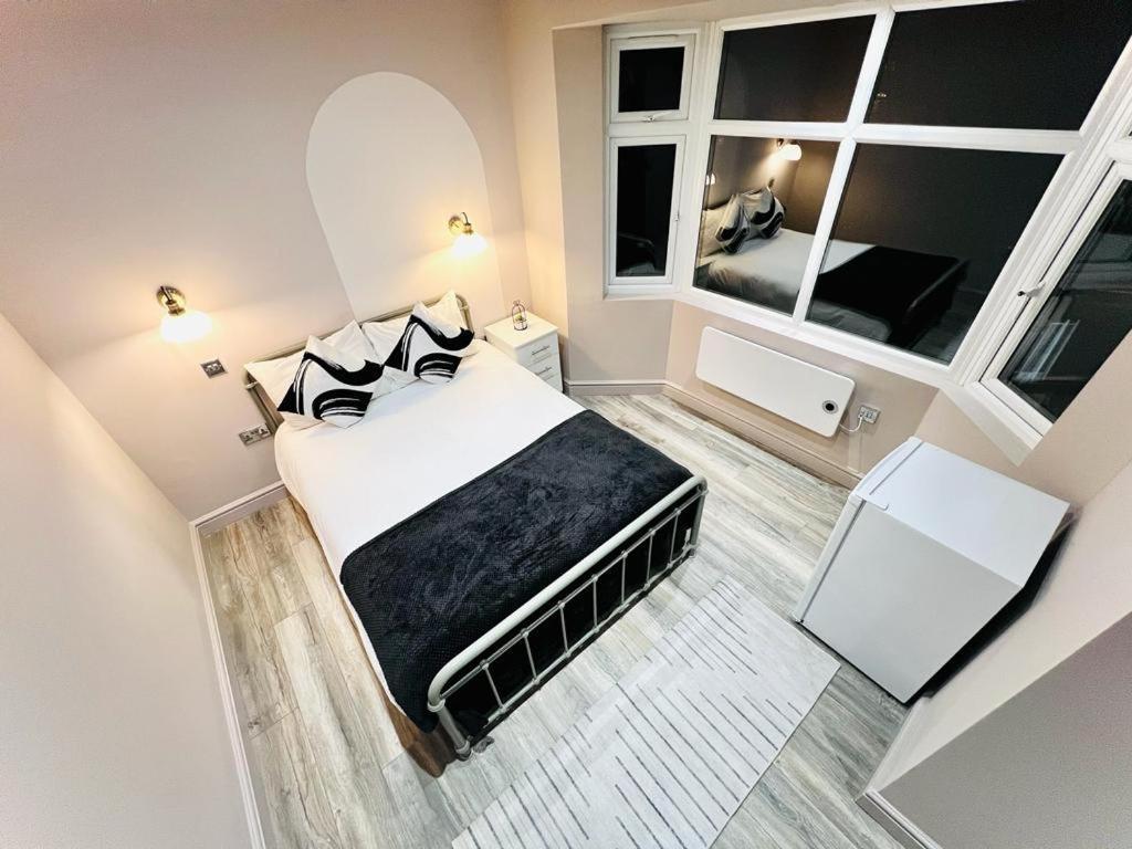 London Crescent House Top Location Ensuites Rooms Great Value Esterno foto